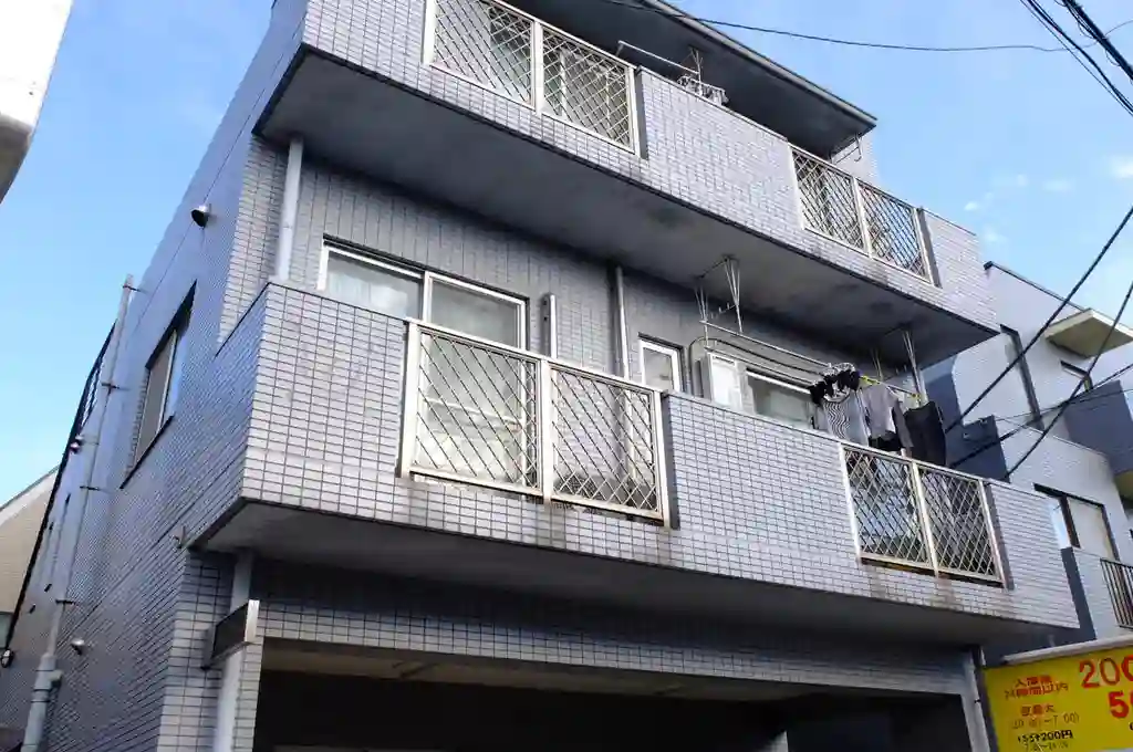 ラリュミエール 外観