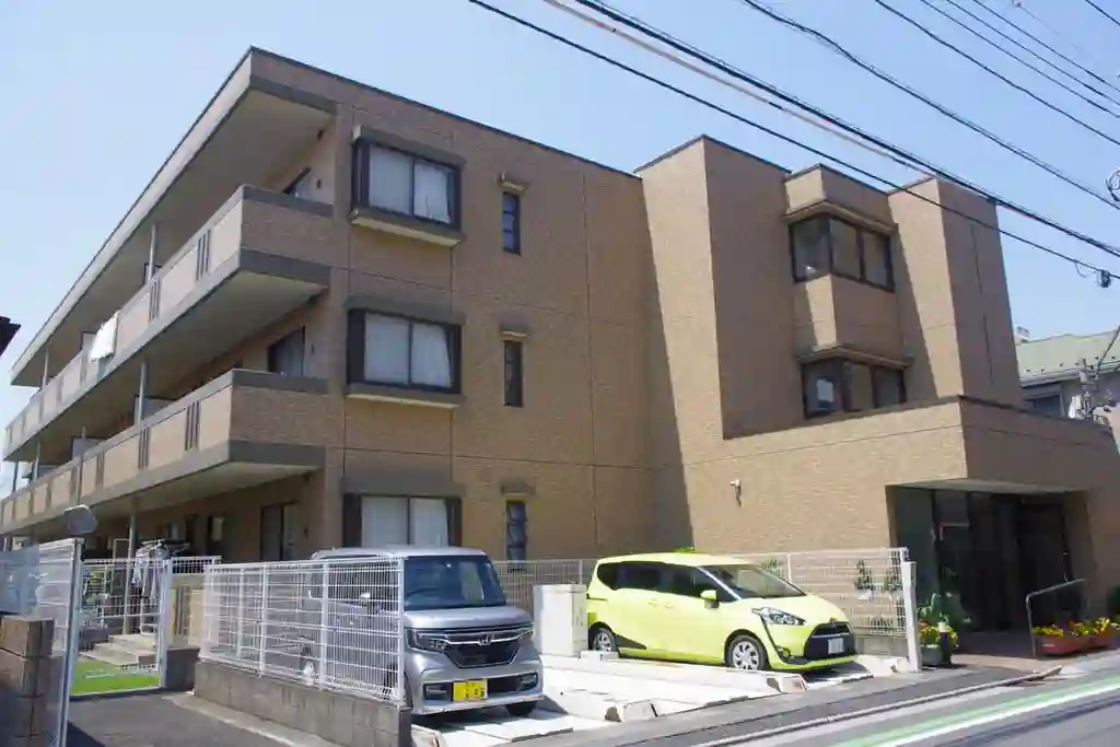 サン フィールド与野 外観