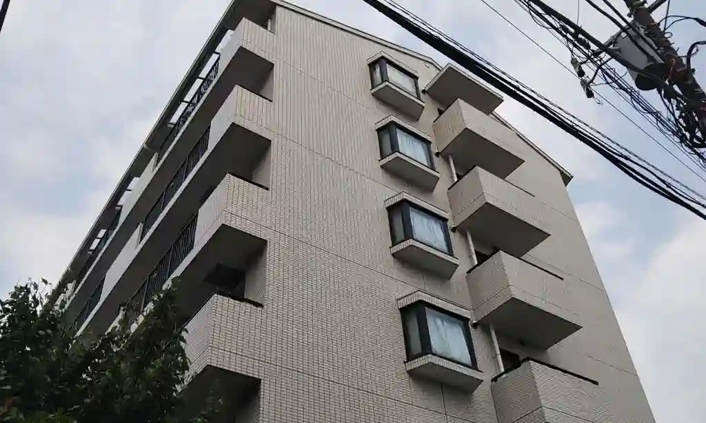 ラ・リヴィエール 外観