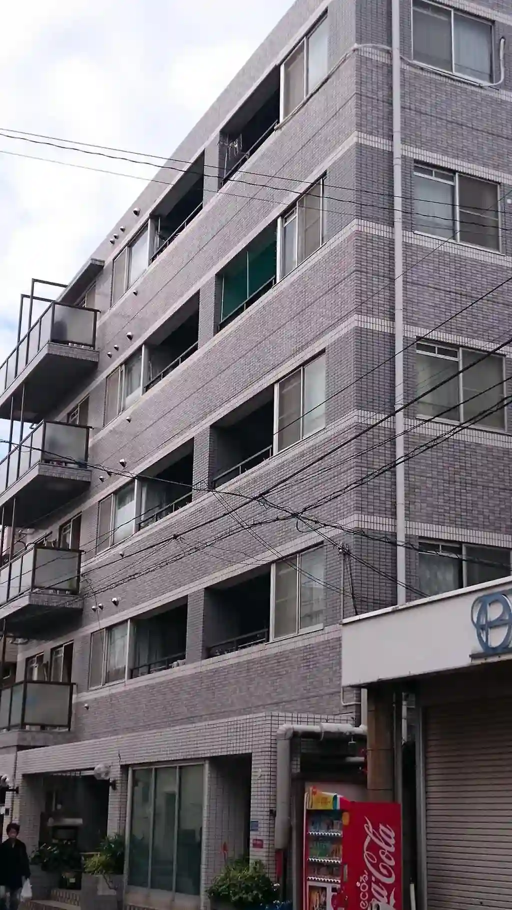 成加パラシオン 外観