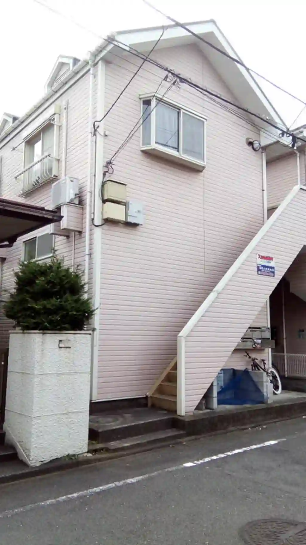 ロッシェル橋本 外観