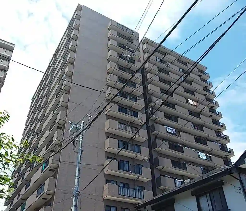 ファミール本厚木 外観