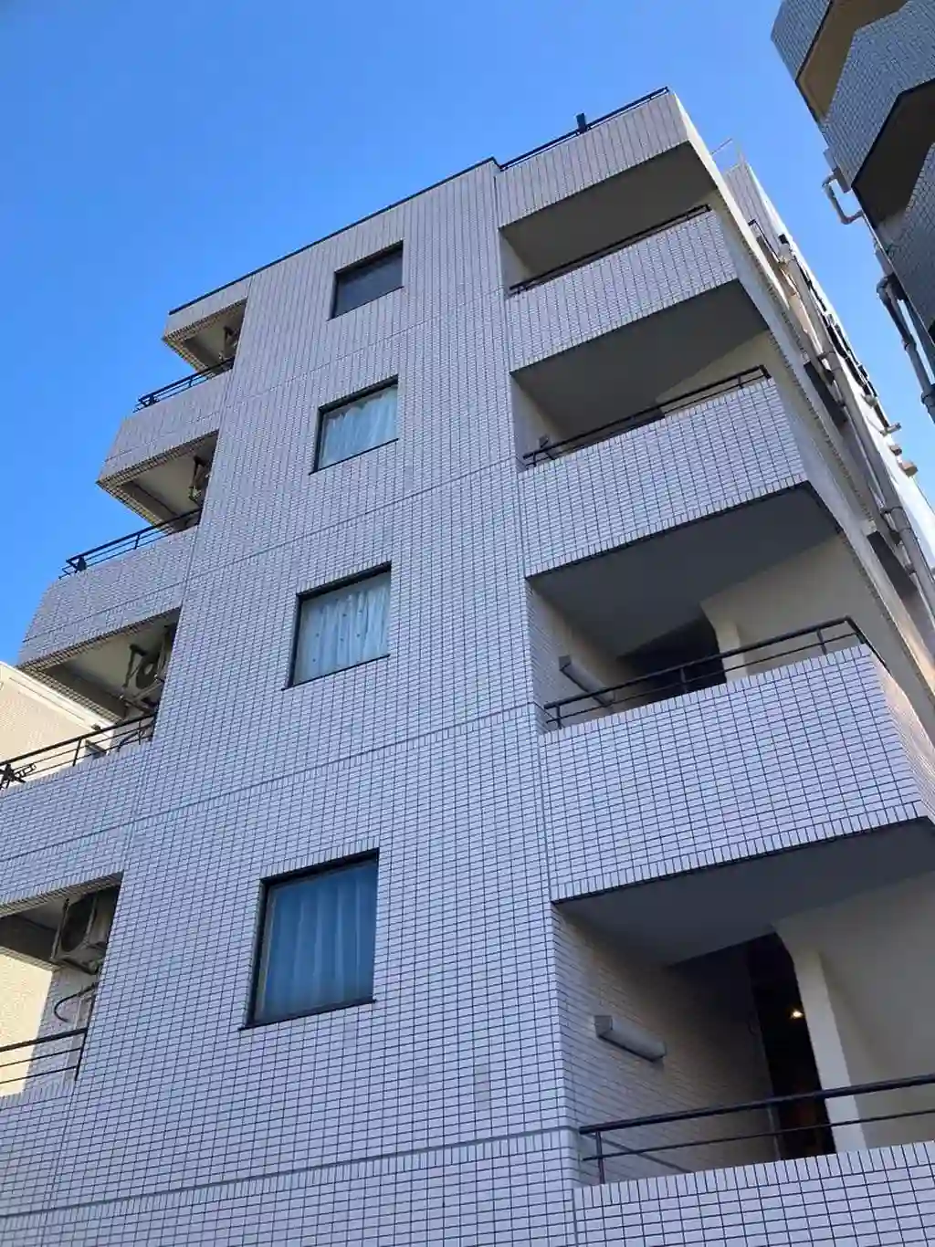 菱和パレス新宿七丁目 外観