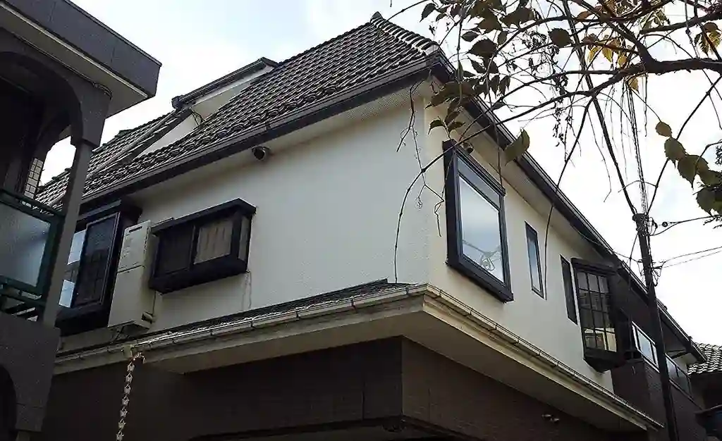 ブロッケン国立 外観