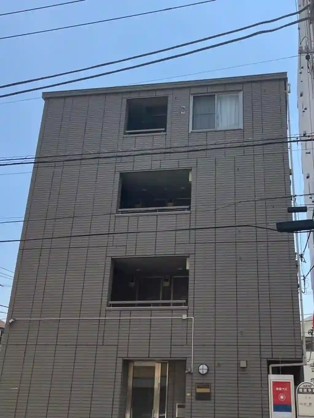 シャトルウェルストン 外観