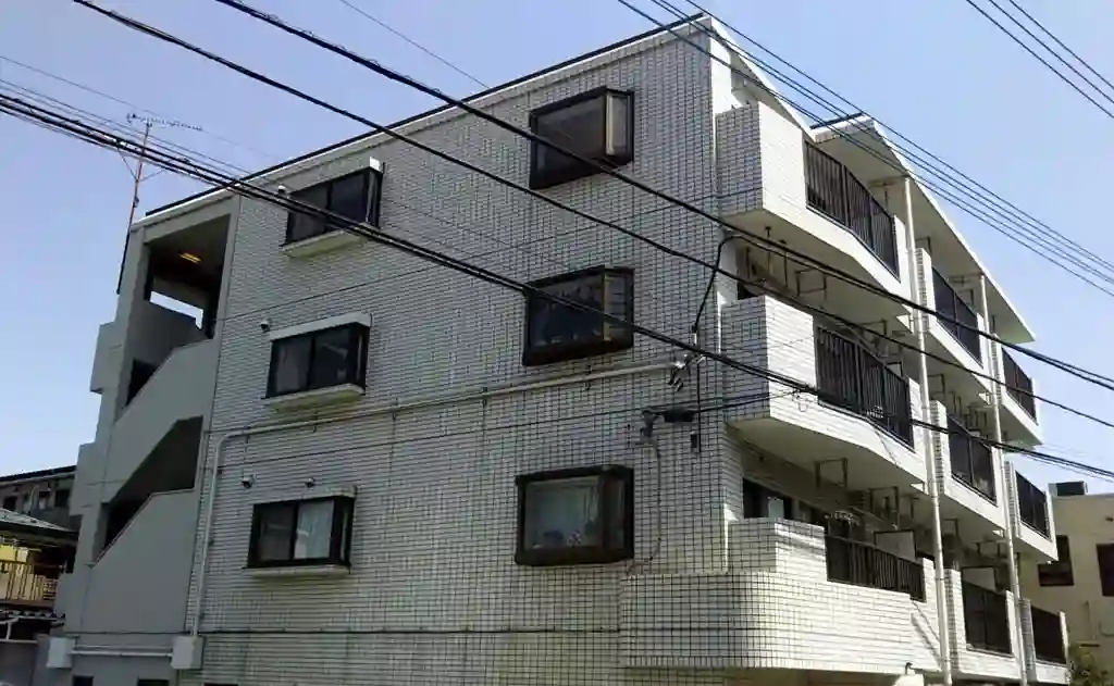 ロイヤルハイツ国立 外観