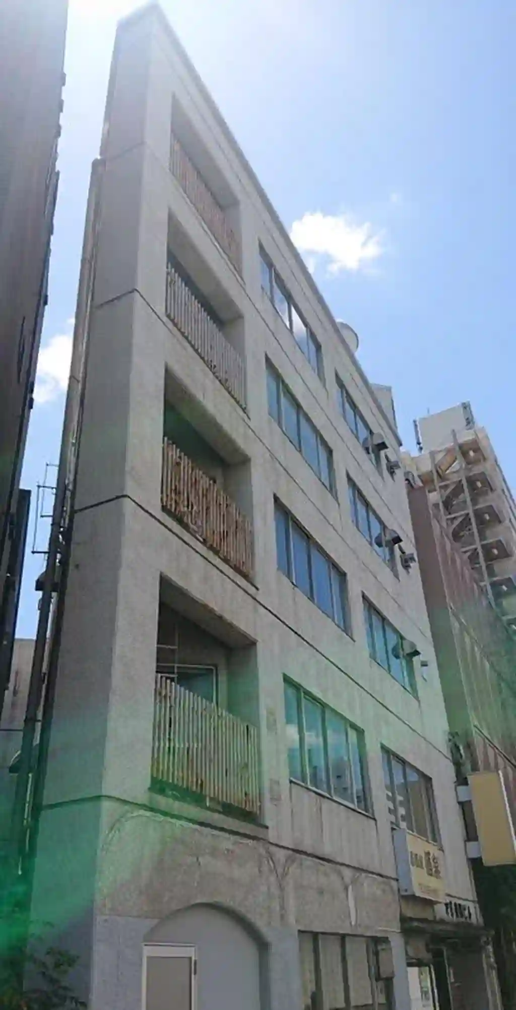第6嶺岡ビル 外観