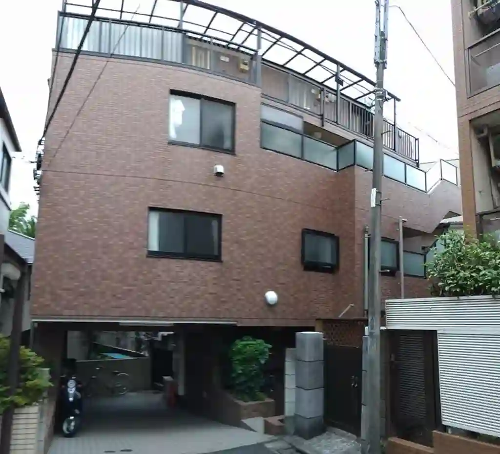 パインコート三軒茶屋 外観
