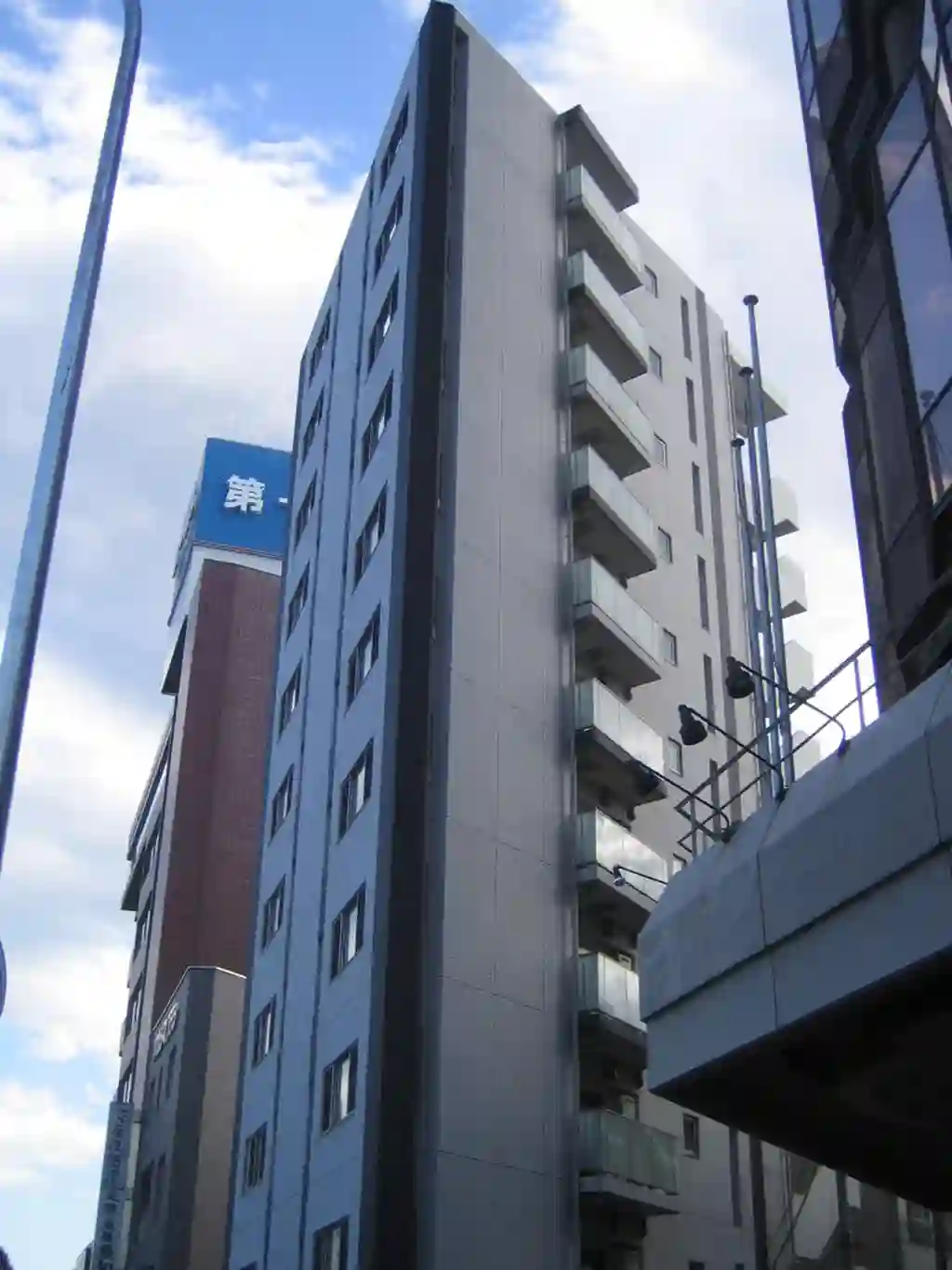 セルアージュ横浜桜木町ヴァルール 外観