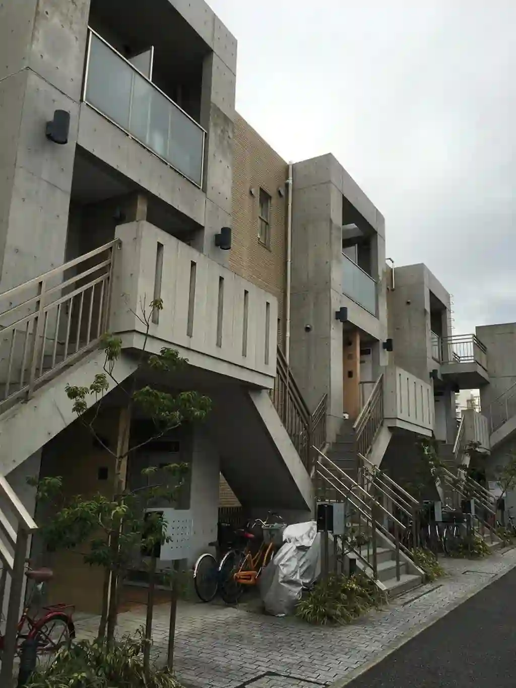 CO-MO 外観
