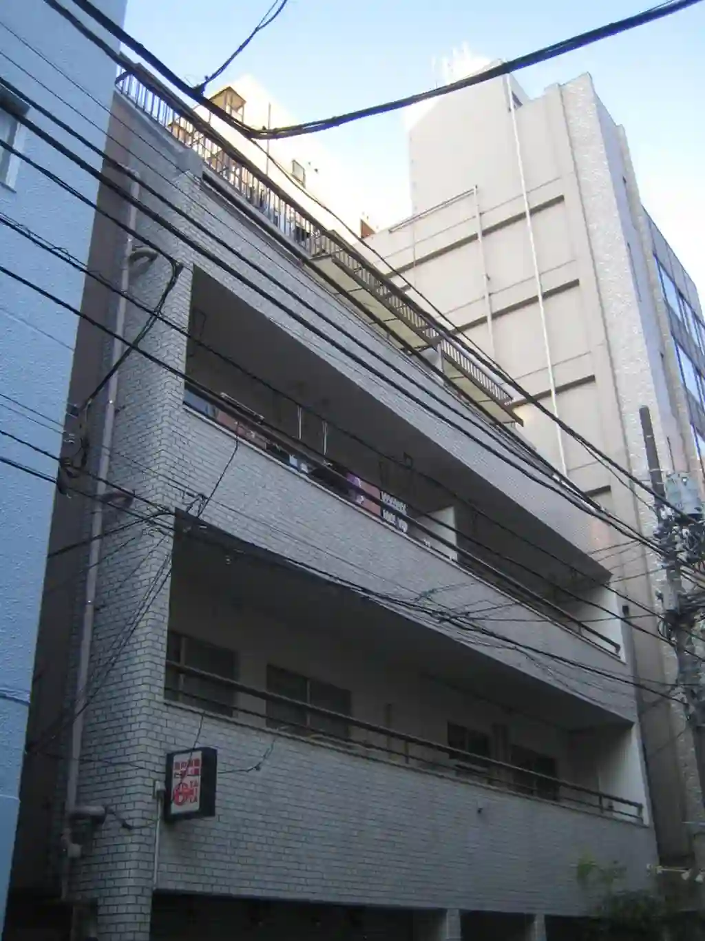 シェルビル 外観