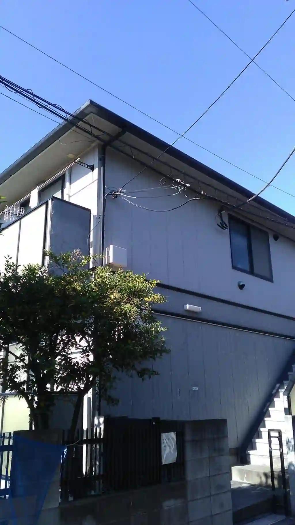 興和会館・興和ガレージ 外観
