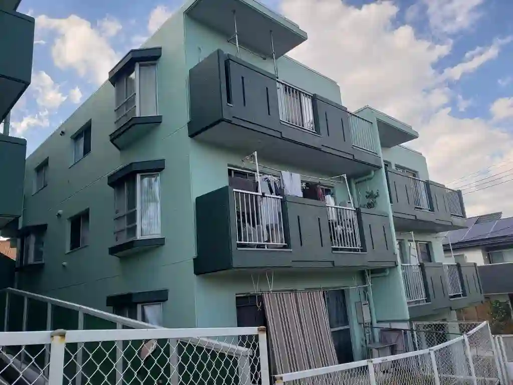 ペルレシュロスPARTI B棟 外観