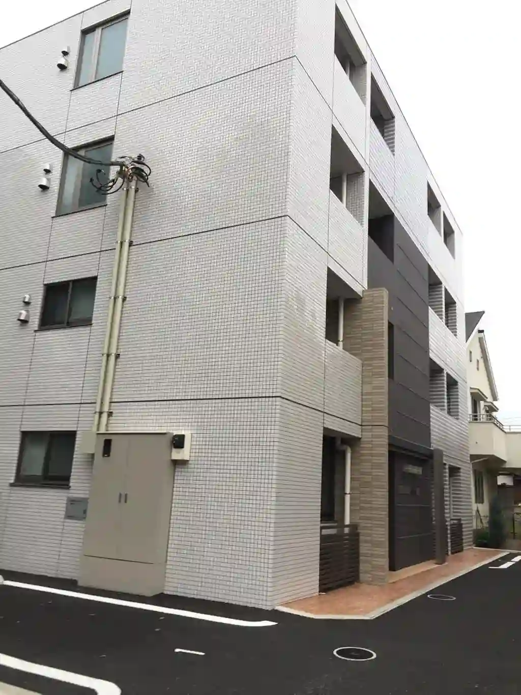 スリー エム 外観