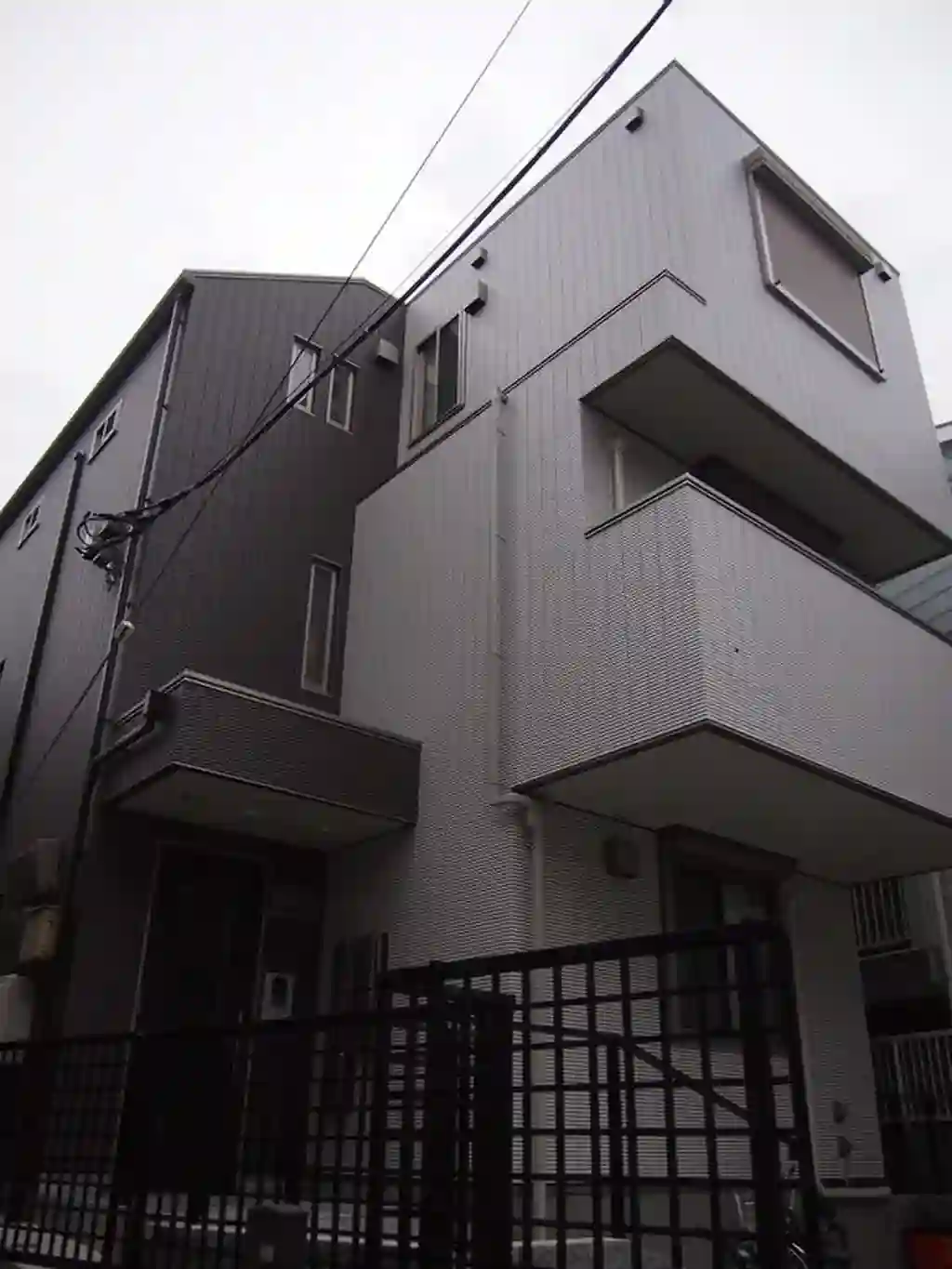 ラヴィー金沢文庫 外観