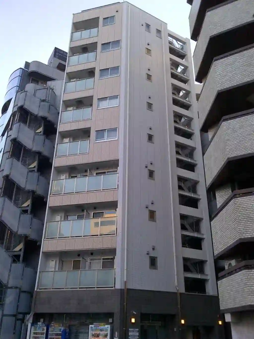 TDK本郷 外観