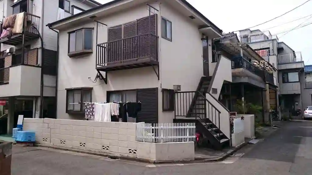 フラットU 外観