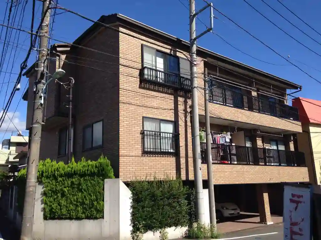トゥールレザン 外観