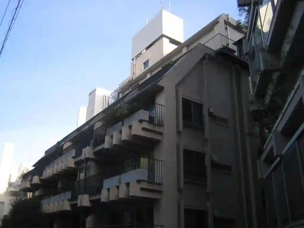 チサンマンション原宿 外観