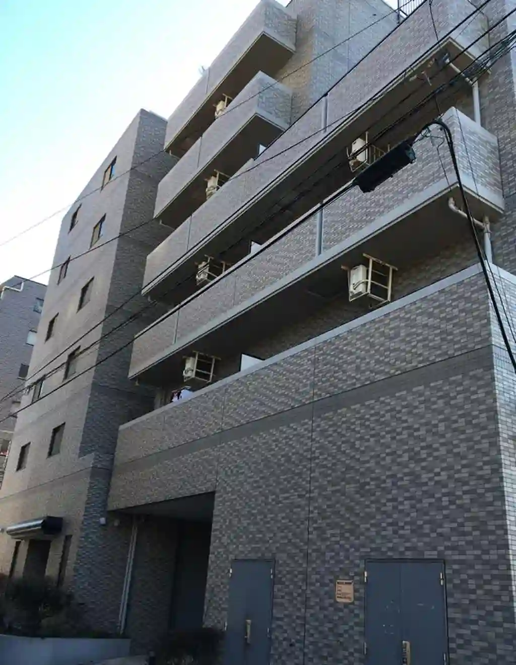 弥生町リバーサイドマンション 外観