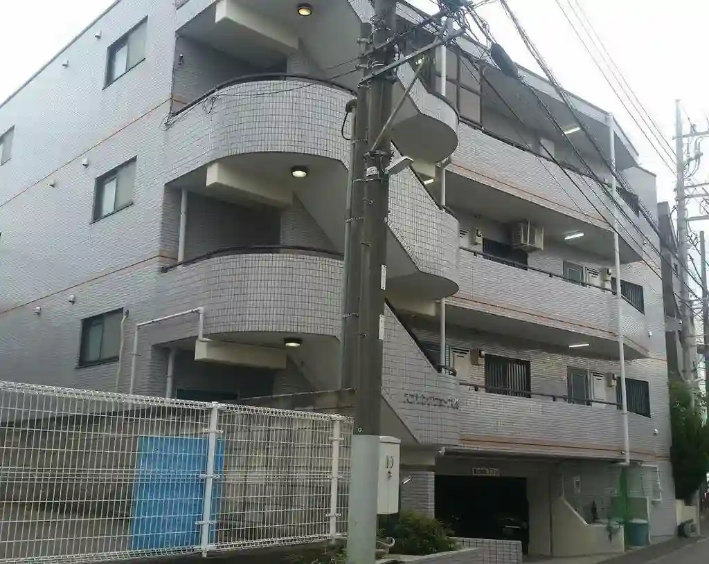 スプリングウェーブ梶ヶ谷 外観