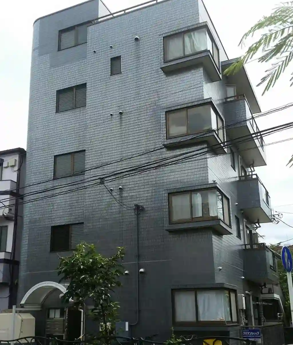 イーストクルーズマンション 外観
