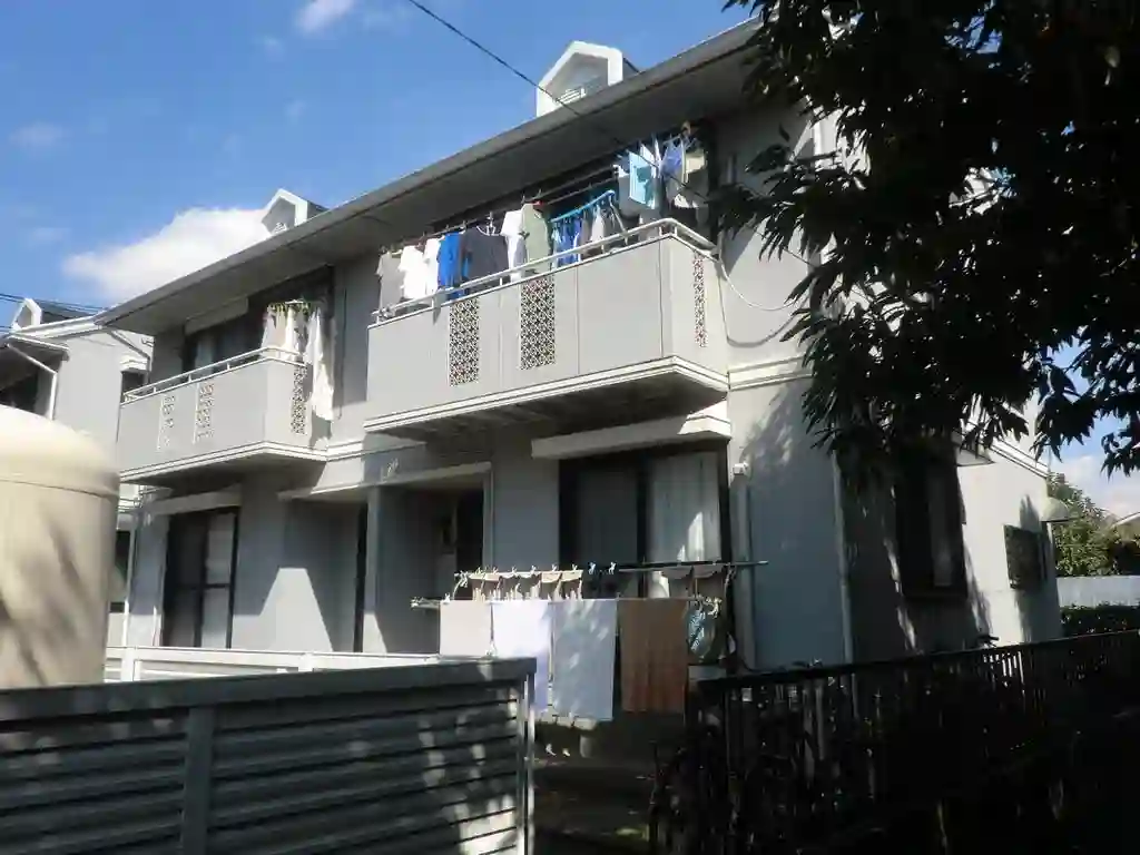 ファミール城東B 外観