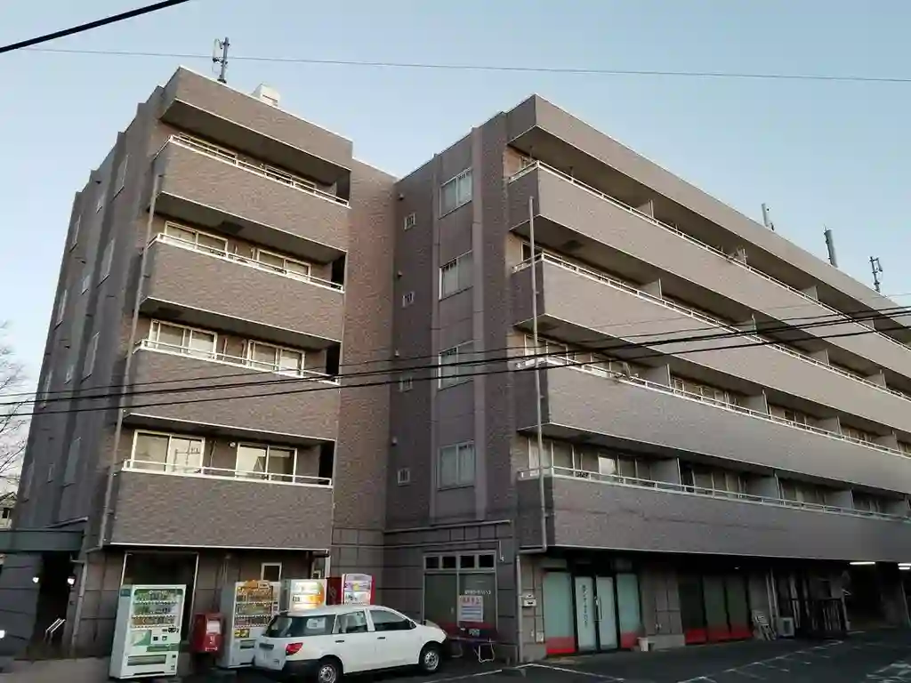 稲荷山パークハイツ 外観