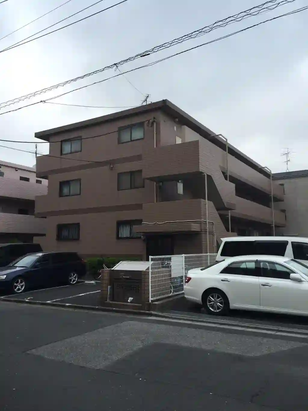 ロイヤルハイム 外観