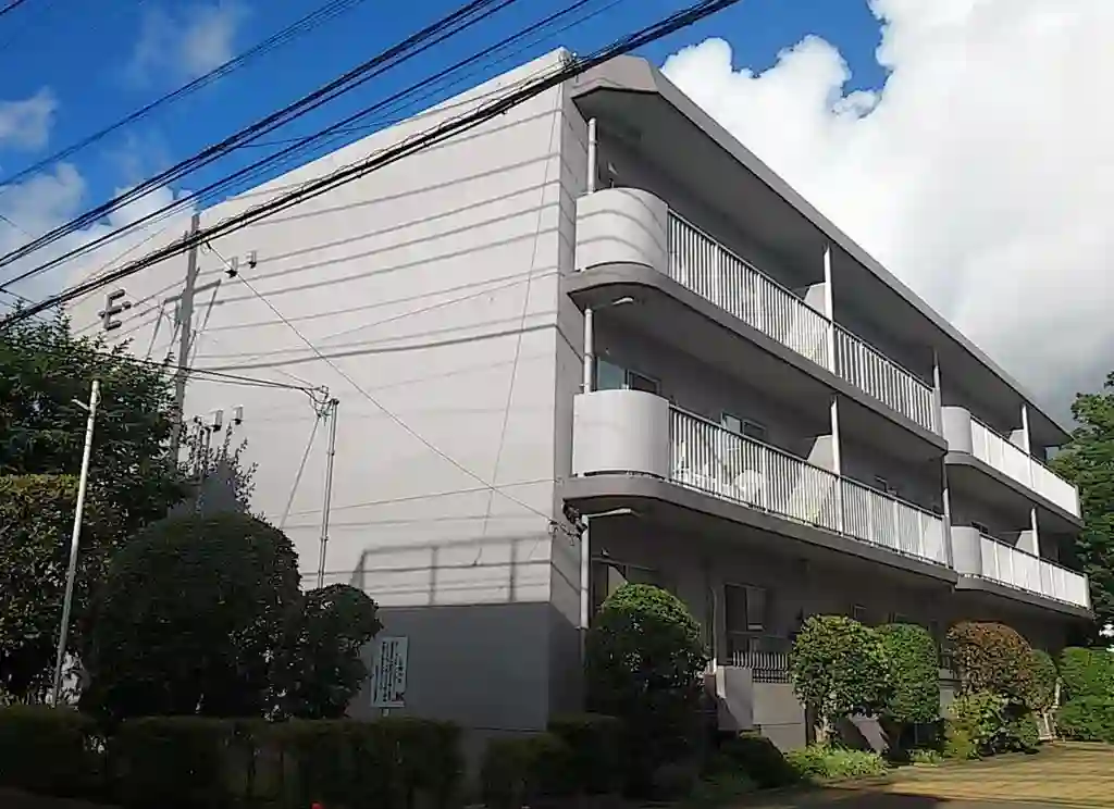 大倉山スカイハイツE 外観