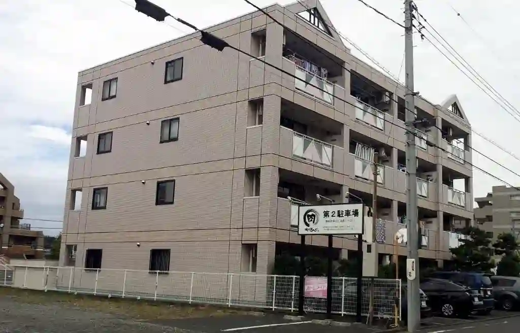 ドミールシャルム  外観