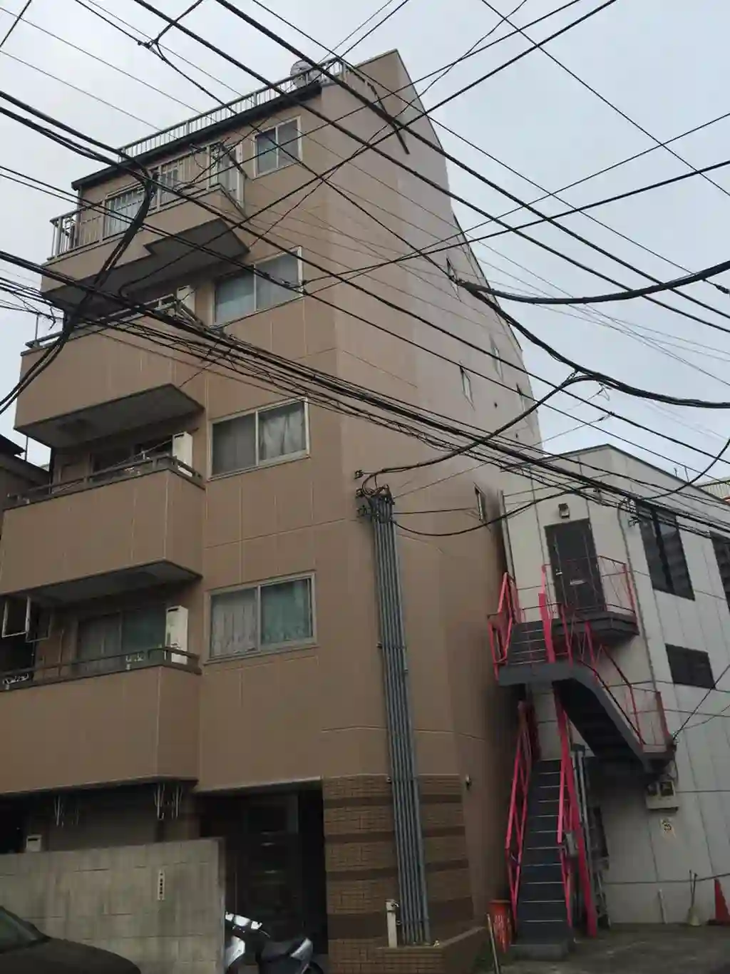 ファーストピュア 外観
