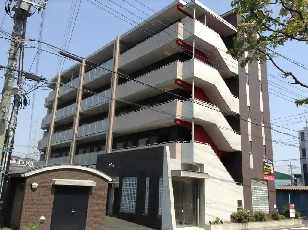 カウニスコティ 外観
