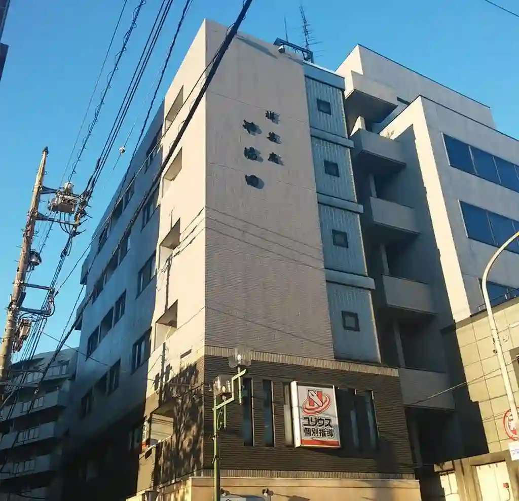 や満田ビル 外観