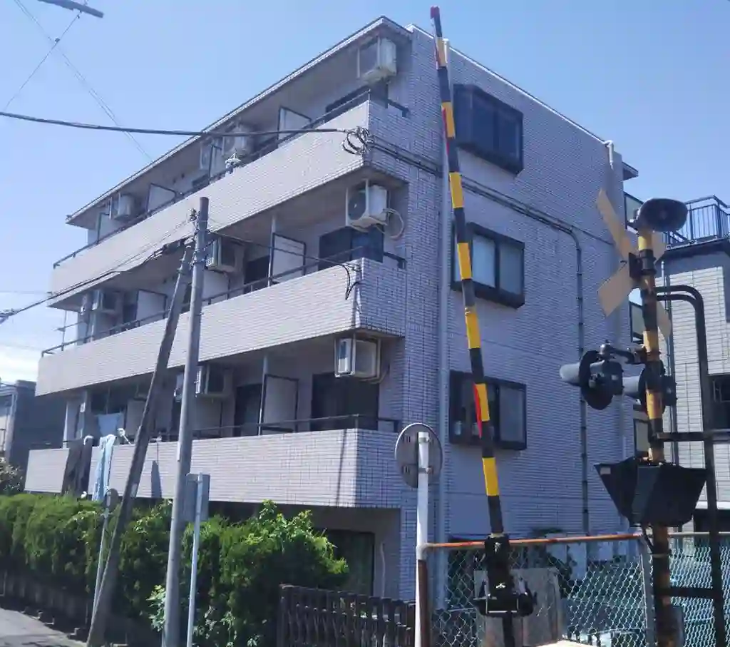 モントレミスズ 外観