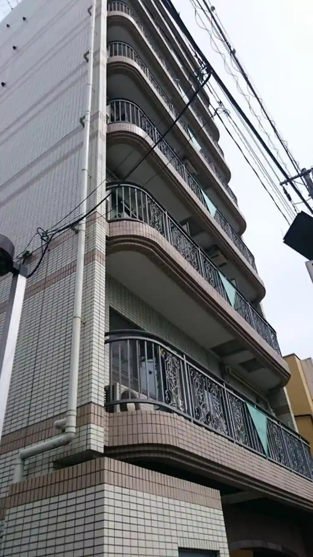 レジュエール戸田公園 外観