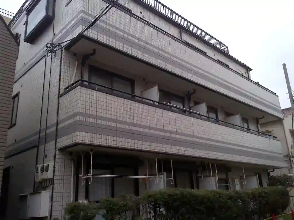 ルリスハイツ 外観
