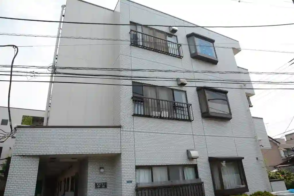 マロウド中山 外観