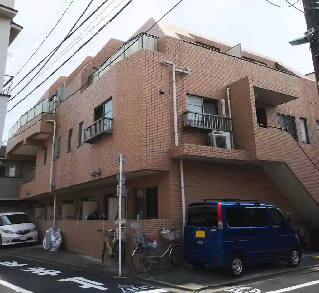 フィオーレ学芸大学 外観