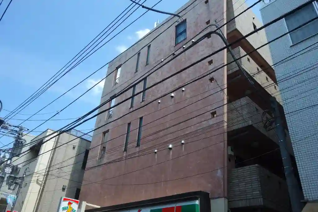 アルファサイト 外観