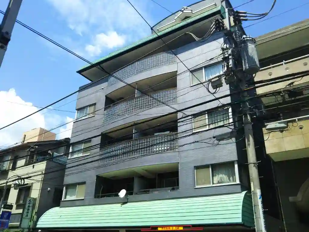 ガーデンカラー丸井 外観