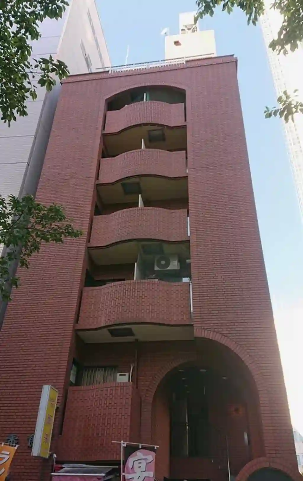 壹番館 外観