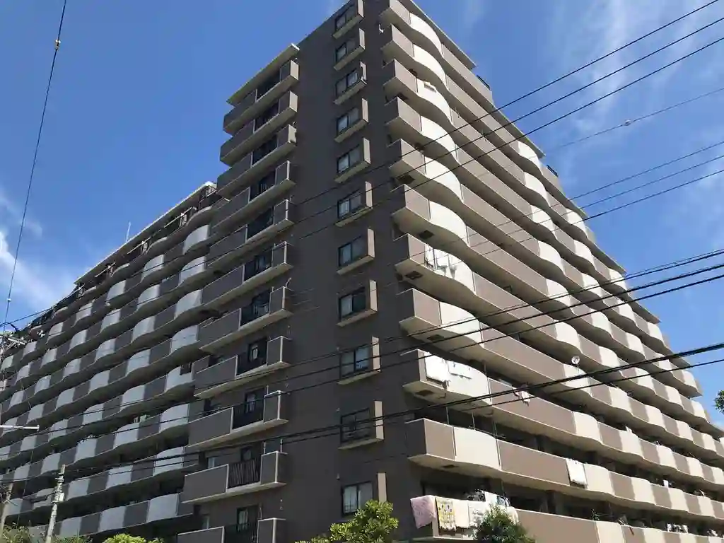 ファミール市川ガーデンプラザイースト 外観