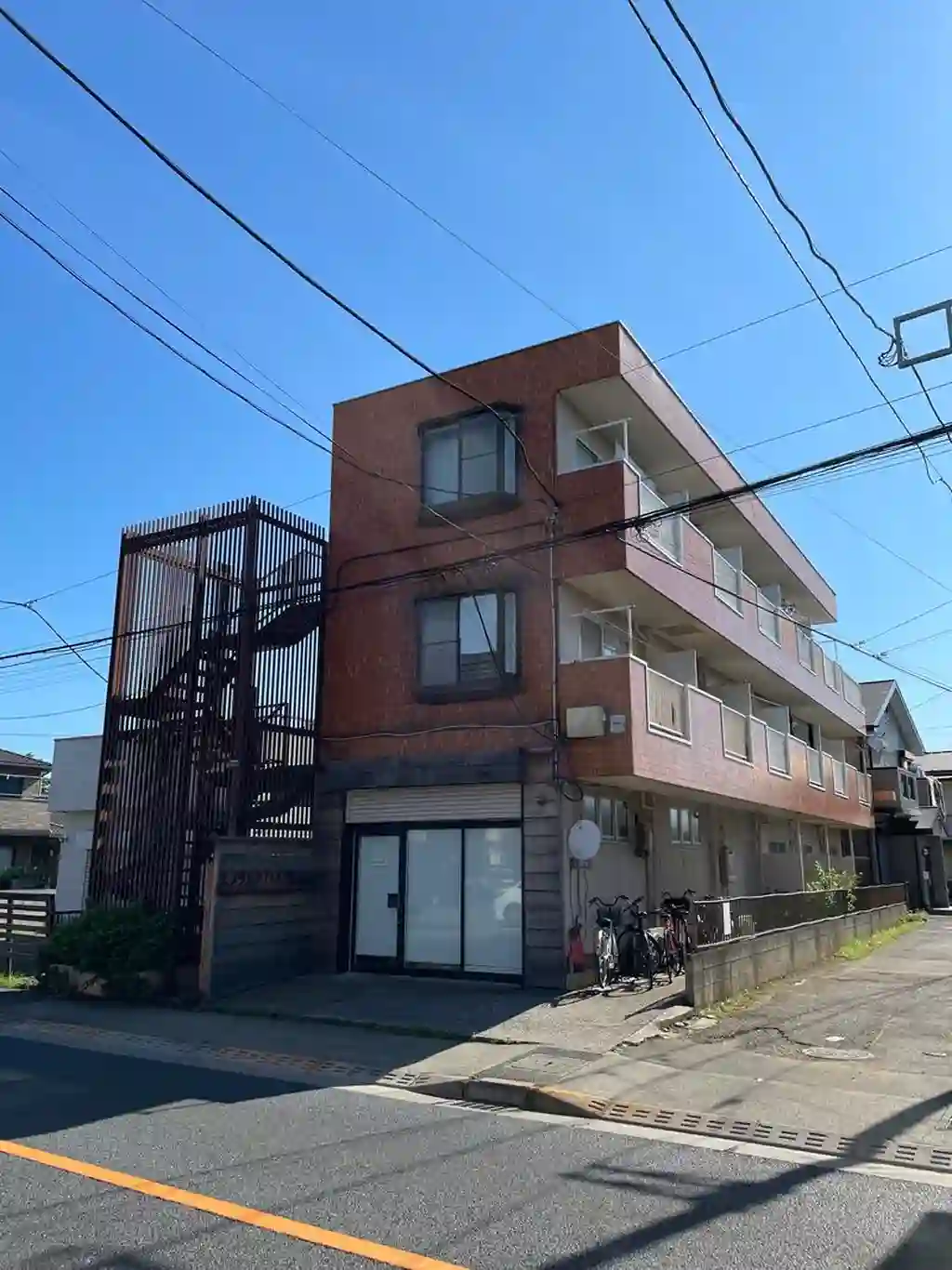 エメラルドハイツ中里 外観