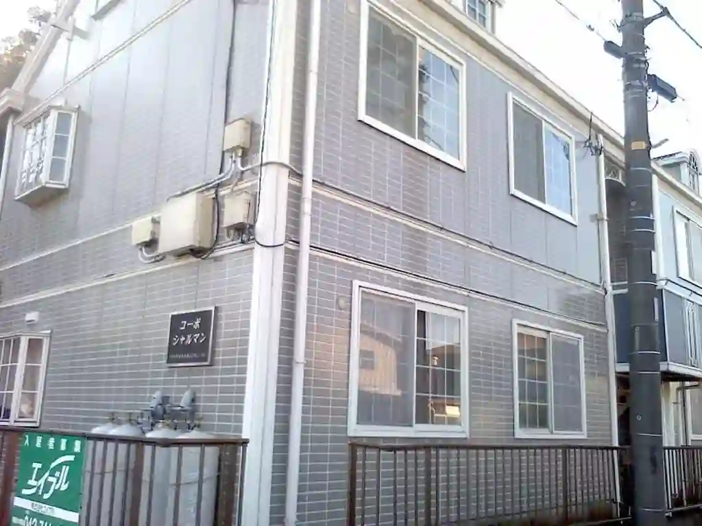 コーポシャルマン 外観