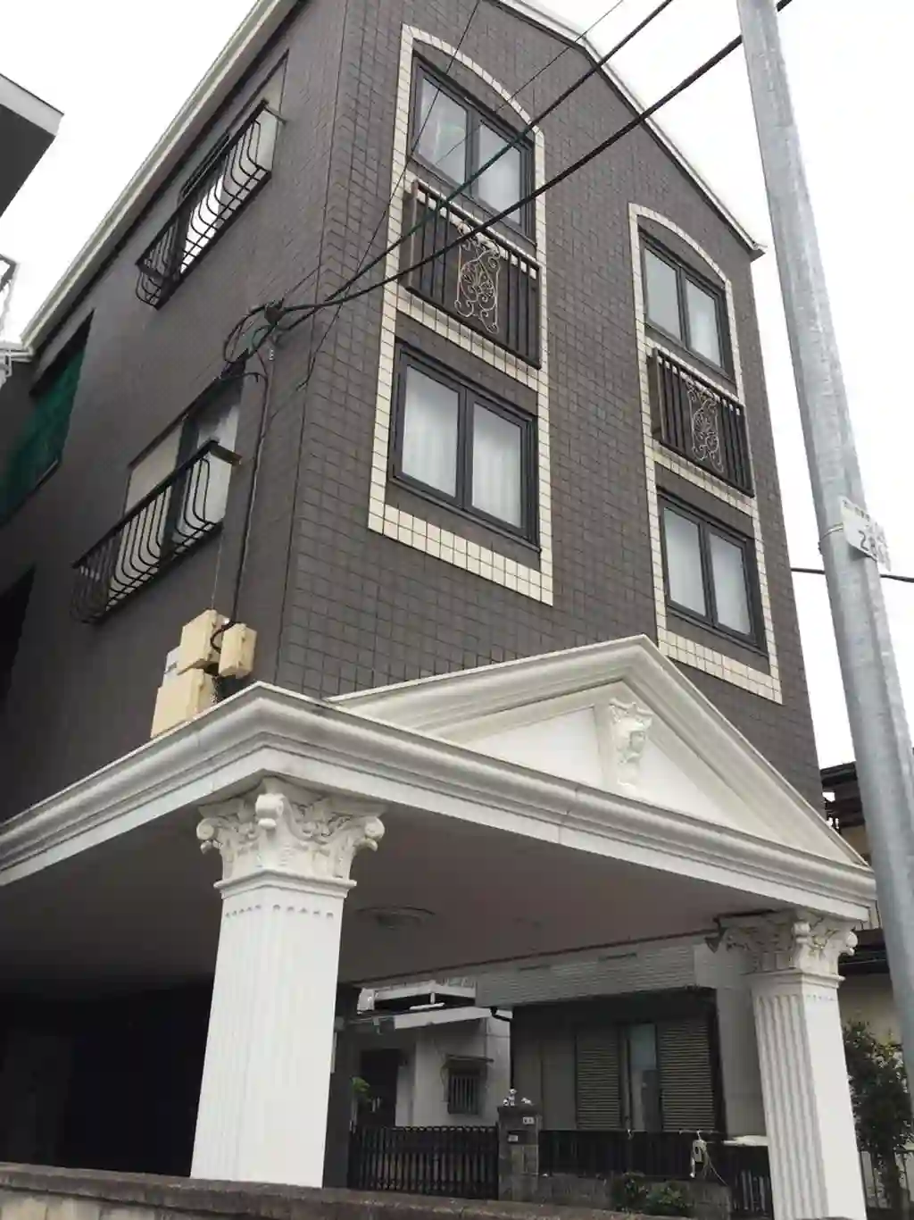 ラーレスマンション 外観