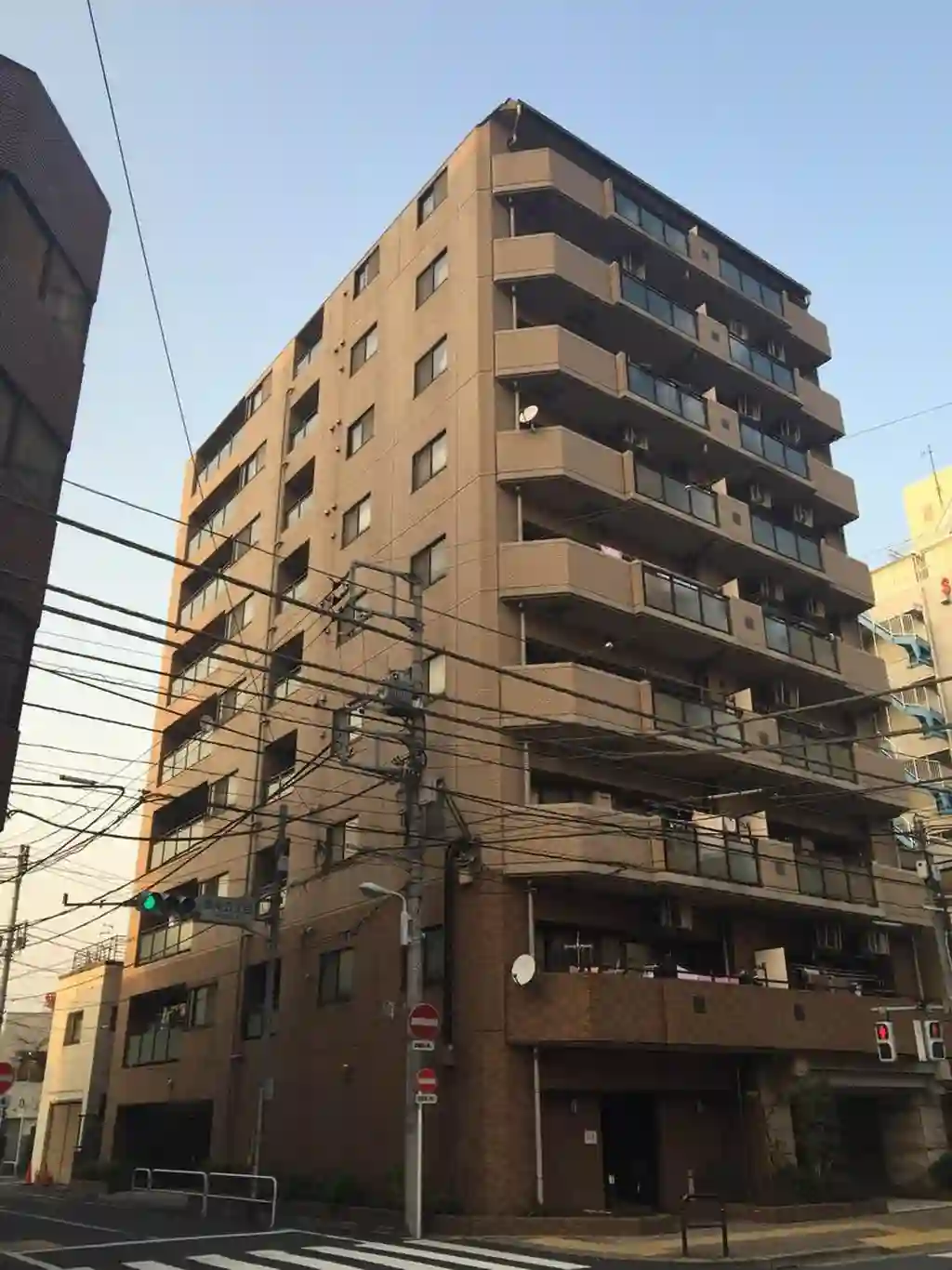 サニーコート台東根岸 外観