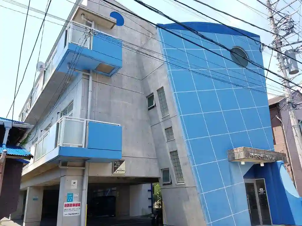 クレスト・イマニ 外観