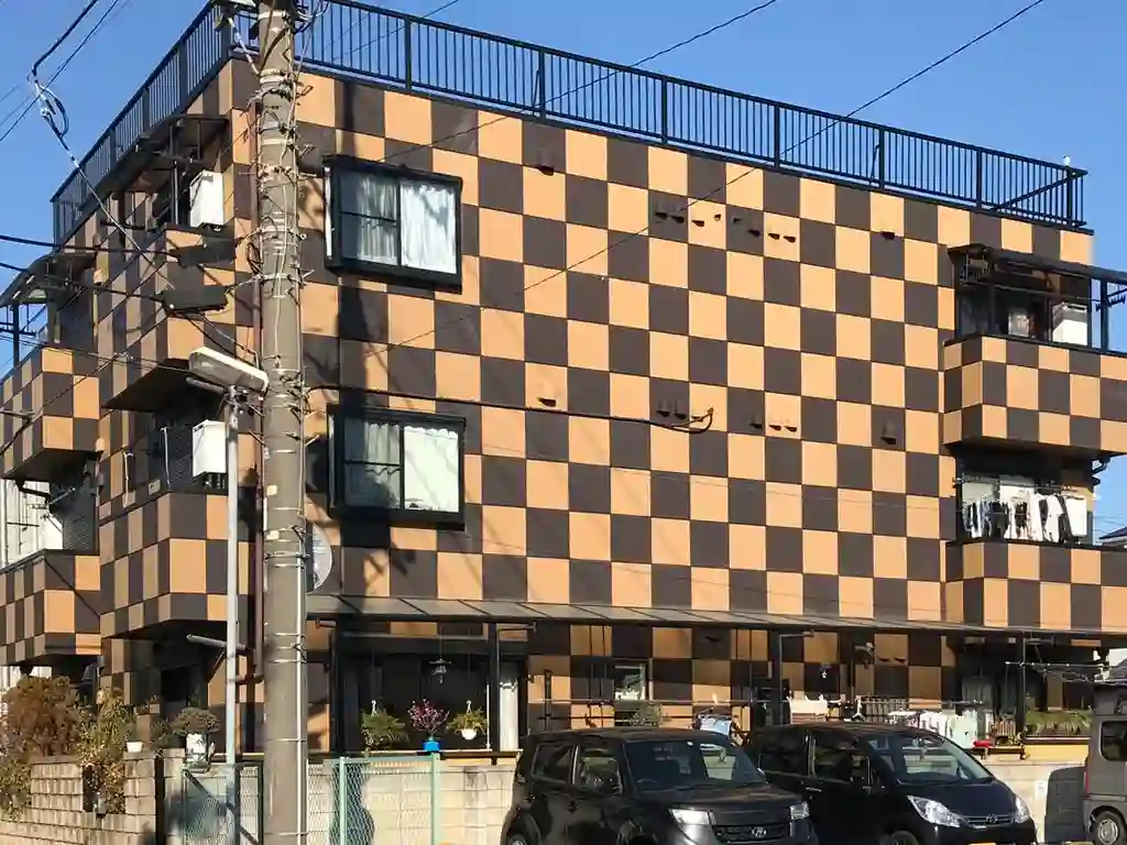 アクロス 外観