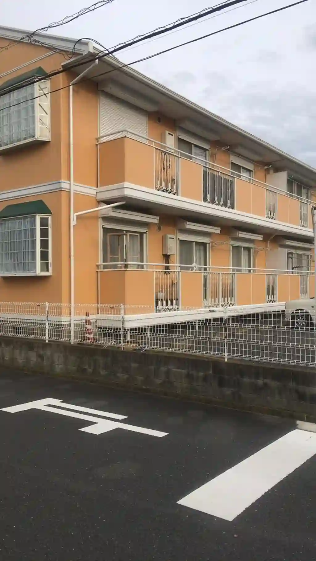 ネオストーンハイツ二番館 外観